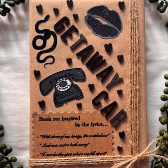 Taylor Swift Blind Date with a Book | Choose Your Song Curated Read - Picture 5 of 7